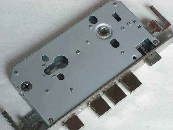 北海24小时上门开锁公司